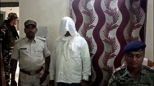 लखीसराय जिले के चानन थाना क्षेत्र के मननपुर रेलवे फाटक से नक्सली गोपाल यादव गिरफ्तार 