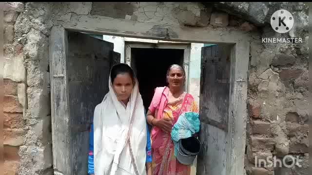 सूरजगढ़ा-नगर परिषद क्षेत्र के वार्ड संख्या 3 में अज्ञात चोरों के द्वारा बीती रात दो मोबाइल के साथ कुछ रूपयों की चोरी ।