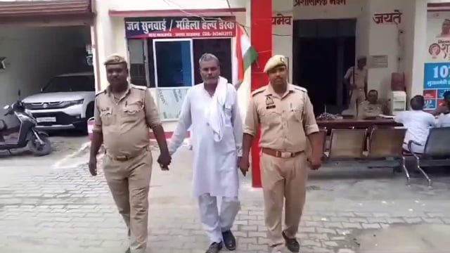 महराजगंज थाना की पुलिस टीम ने जिला बदर अभियुक्त को गिरफ्तार कर भेजा जेल