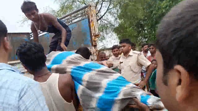 विश्वासखानी पंचायत के नरोत्तमपुर गांव निवासी ललचरण मंडल की खट्ठी नदी में डूबने से  हुई मौत जांच में जुटा पुलिस प्रशासन@ 