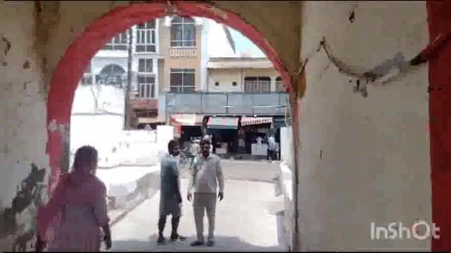 मथुरा कोतवाली क्षेत्र में मनचलों द्वारा लड़की के साथ छेड़छाड़ करने का मामला आया प्रकाश में परिजनों ने दी तहरीर