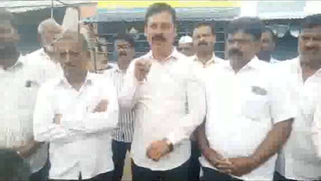 सावर्डे कडकडीत बंद शिवसेना उबाठा गटाचे तालुका प्रमुख प्रदीप माने यांच्याविरोधातील खोट्या गुन्ह्याचा निषेध : 