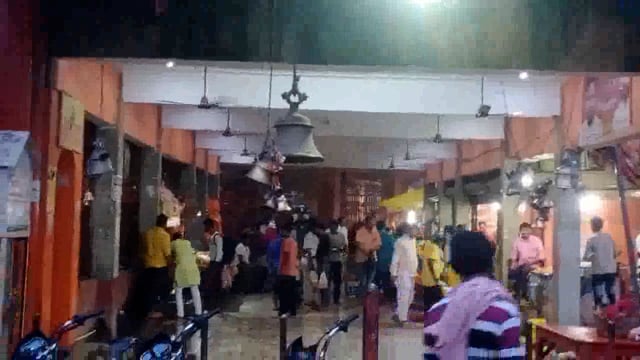 बड़े मंगल पर्व को लेकर बिजेथुआ धाम में भक्तों की उमड़ी भीड़