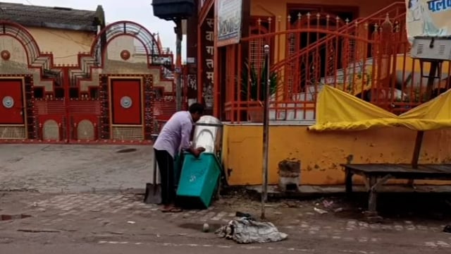 नगर को स्वच्छ रखने में ना बरते लापरवाही नगर पंचायत इटवा अध्यक्ष विकास जायसवाल