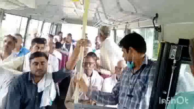 भारतीय किसान यूनियन अराजनीतिक दल द्वारा किसानों की मूलभूत समस्याओं को लेकर जिला मुख्यालय को घेरा किया। धरना प्रदर्शन 