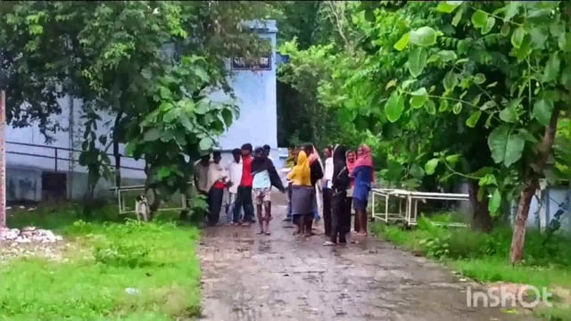 लखीसराय नगर थाना क्षेत्र के सारोबारों गांव में शौच करने गए युवक की करंट की चपेट में आने से हुई मौत