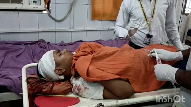 लखीसराय जिले के हलसी थाना क्षेत्र के गोवर्धनबीधा गांव में साइकिल सवार किशोर अनियंत्रित वाहन की चपेट में आने से हुआ जख्मी