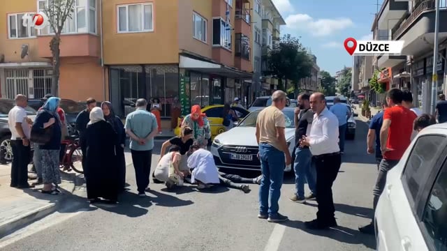 Otomobil İle Çarpışan Motosikletteki Kurye Yaralandı