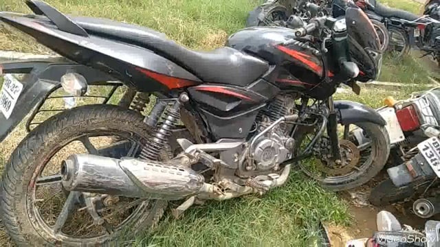 पुलिस ने चोरी की बाइक के साथ एक युवक को किया गिरफ्तार भेजा न्यायालय