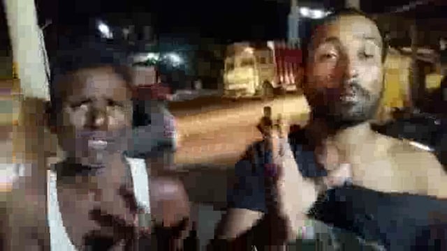 खडंजा निर्माण को लेकर दो पक्षों में मारपीट, एक पक्ष से आधा दर्जन घायल
दोनों पक्ष ने दी तहरीर
थाना संग्रामगढ़ पुलिस जाँच मे जुटी