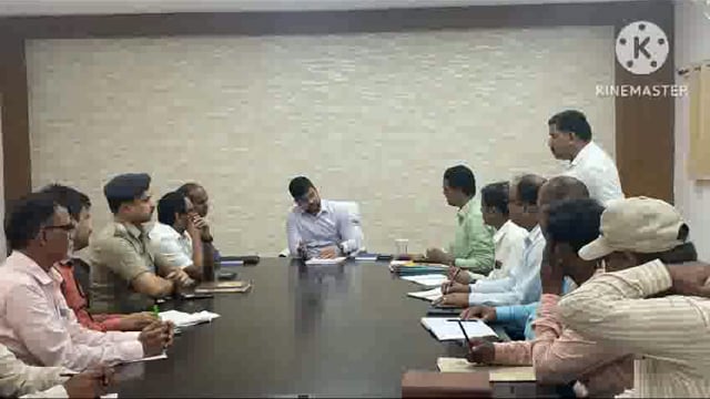 समाहरणालय के मिनी सभागार में पर्यावरण समिति की बैठक आयोजित