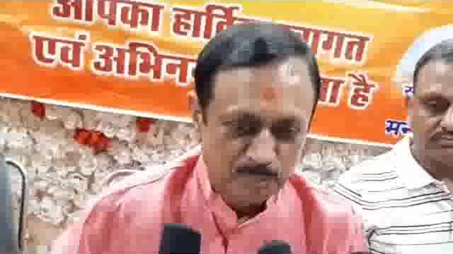 मिर्जापुर राष्ट्रीय मंच  के तत्वाधान में बिनानी धर्मशाला  dhudli कटरा  मे  प्रमुख कार्यकर्ता के साथ  सामोद का कार्यक्रम 