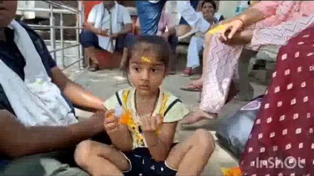 साधु भेषदारी एक बच्ची का अपहरण करके ले जा रहा था ग्रामीणों ने पकड़ा पुलिस के किया हवाले