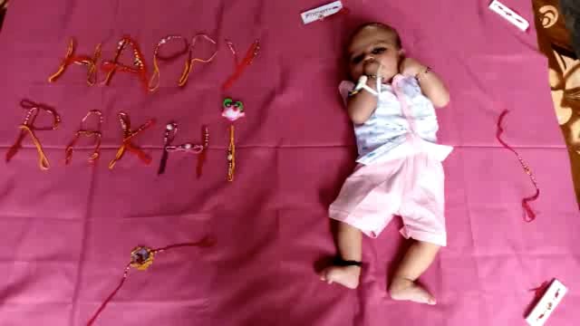 ग्रामीण क्षेत्र में आज मना भाई-बहन के पवित्र बंधन का त्यौहार रक्षाबंधन:आंशी चौधरी ने बांधी दो माह के भाई की कलाई पर राखी