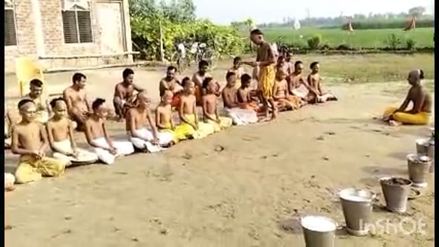 पंडित मदन मोहन मालवीय वेद पाठशाला में श्रावणी उपाक्रम मंत्र उच्चारण विधि से किया गया