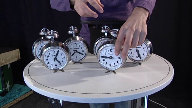 Foto Production Clocks