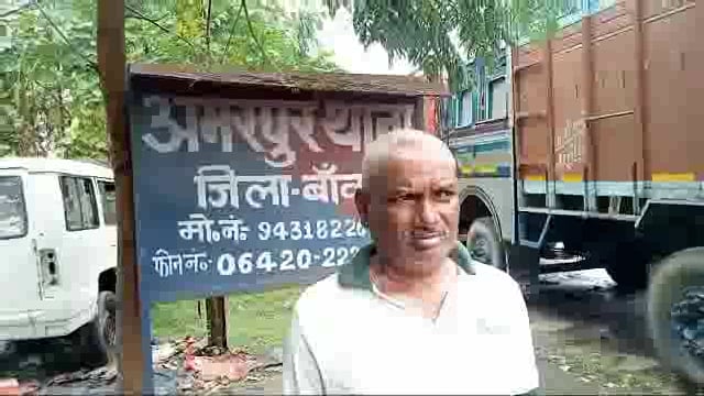 रामपुर गांव में दरवाजे पर खड़ी बोलेरो वाहन  चोर लेकर हुआ फरार पीड़ित वाहन  स्वामी ने थाने में दिया आवेदन