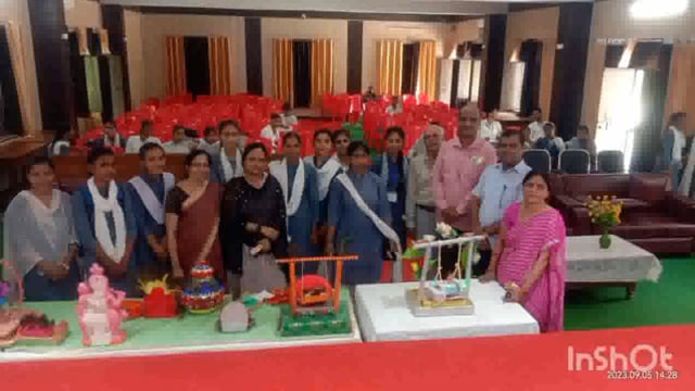 राजकीय महाविद्यालय मांट में शिक्षक दिवस का आयोजन किया गया छात्र-छात्राओं ने दी प्रस्तुतिया