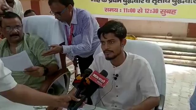 वाराणसी, जन  चौपाल कार्यक्रम,  आदमपुर  जोन पे, श्रीमान नगर आयुक्त रखा अपना सुझाव 