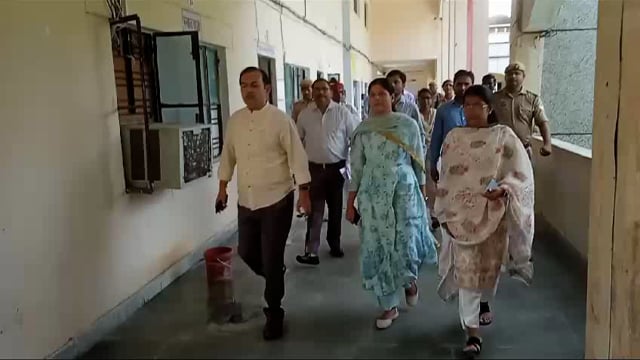 कानपुर देहात जिलाधिकारी ने सिकंदरा तहसील क्षेत्र के गुर्दही बुजुर्ग गौशाला  का किया निरीक्षण