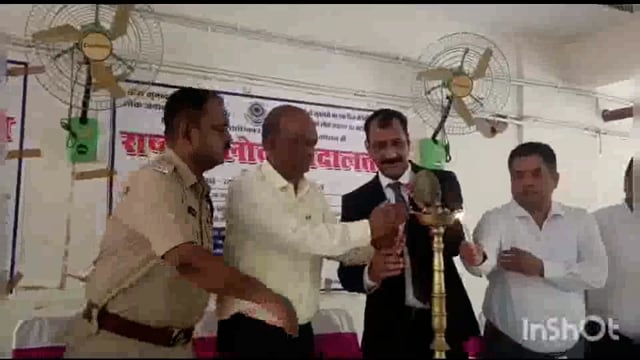 लखीसराय जिला व्यवहार न्यायालय परिसर में जिला सत्र न्यायाधीश डीएम एसपी ने तीसरी राष्ट्रीय लोक अदालत का किया उद्घाटन