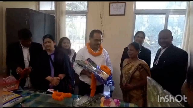 लखीसराय न्यायालय परिसर में जिला विधिक सेवा प्राधिकार के सचिव अपर जिला एवं सत्र न्यायाधीश संजय कुमार को दी गई विदाई 