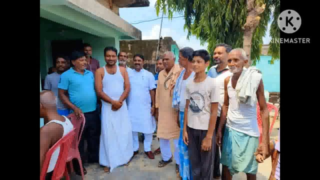 सेवानिवृत्ति डाकपाल के निधन पर सांत्वना देने पहुंचे विधायक, कार्यकर्ताओं ने फुलीडुमर बांध के पास सड़क निर्माण कि कही बात