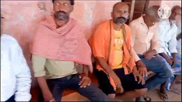 सुधार के नाम पर सर्वेकर्मी द्वारा अवैधवसूली से तंग आकर फुल्लीडुमर के किसान डीएम को दिया आवेदन, देखिए क्या कहते हैं किसान