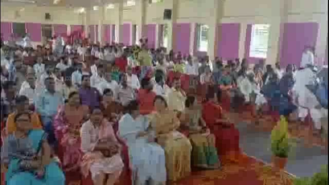 गणेश उत्सव शांततेत साजरा करावा,पोलीस अधीक्षक सोमय मुंढे