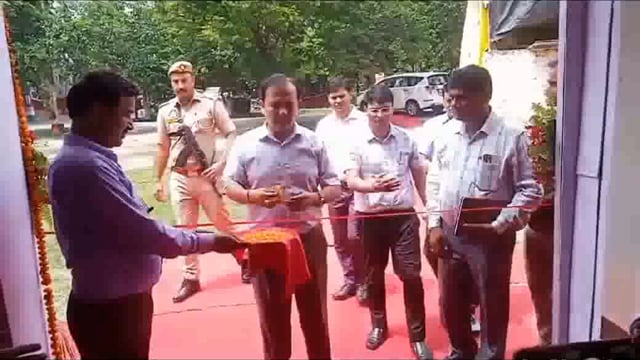कानपुर देहात जिलाधिकारी ने जन कल्याणकारी योजनाओं का फीता काटकर किया शुभारंभ