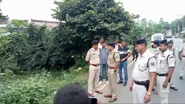 बल्लीकित्ता चौक के समीप कुएं में मिले दोनों शवों की हुई पहचान एसपी ने किया घटनास्थल का निरीक्षण