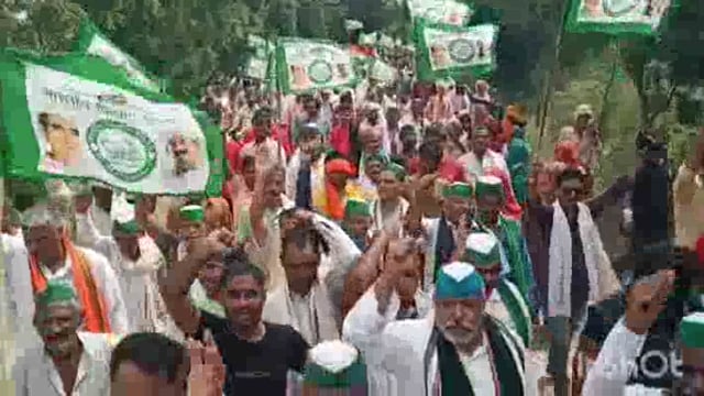बलदेव भाकियू टिकेत के धरना प्रदर्शन को रालोद  ब्लॉक प्रमुख बलदेव के रामवीर भरंगार ने बाइक रेली  में भाग लिया दिया समर्थन