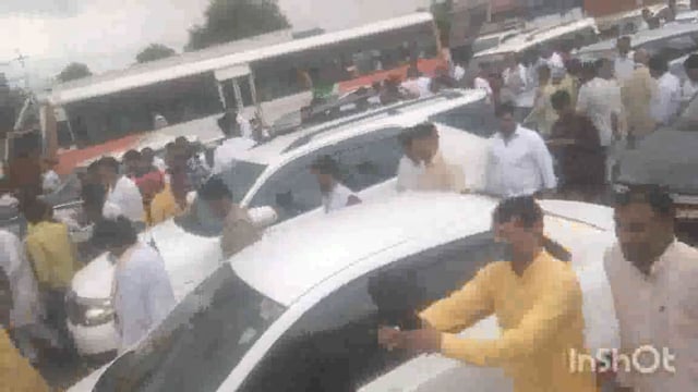 मथुरा महुवन टोल प्लाजा फरहा से कोसीकला बीजेपी महानगर अध्यक्ष द्वारा विशाल रैली निकाली गई लक्ष्मण सिंह पत्रकार