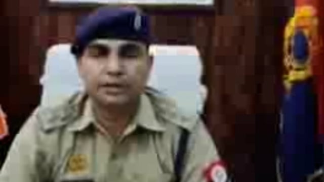 पीआरवी पुलिसकर्मी एवं युवक मे मारपीट, युवक पर केस दर्ज
विपक्षी दल सपा ने कसा तंज
सीओ रानीगंज की बाईट