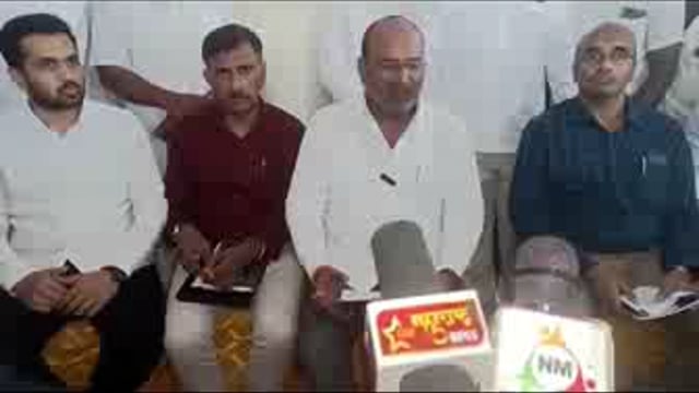 ,पाण्याच्या प्रश्नाचे राजकारण करू नका  खा संजय काका  पाण्यापासून वंचित गावच्या  ग्रामस्थांसह अधिकाऱ्यांची बैठक भाग 1