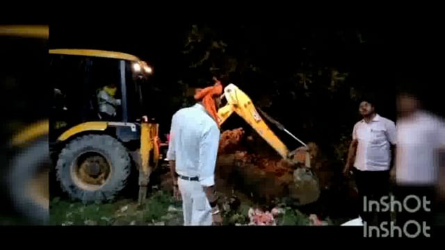 फरह नगर पंचायत अध्यक्ष शालिगराम बटीया द्वारा बृजवासी गौरक्षक सेना के साथ मिलकर गौ माता को दफनाया गया 