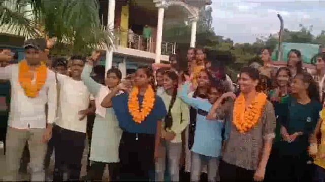 डिफेंस एकेडमी की छात्राओं ने लहराया परचम, भारतीय सेना में हुई शामिल