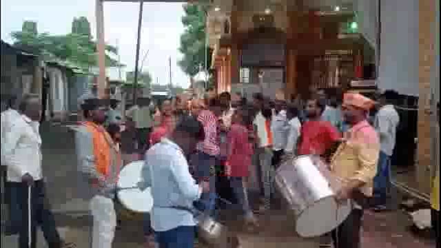 उदगीर तालुक्यातील ग्रामीण भागातील गणपती बाप्पाच पाचव्या दिवशी जल्लोषात विसर्जन