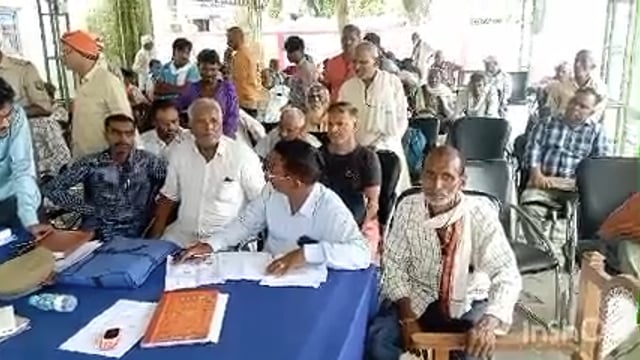 थाना कोतवाली इटियाथोक पर समाधान दिवस का हुआ आयोजन, नए गांव पारस राय का छाया रहा मामला