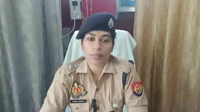औरैया  कोतवाली क्षेत्र में मिला अज्ञात  शो पुलिस पहचान करने के लिए करने के लिए  सोशल मीडिया पर डाला