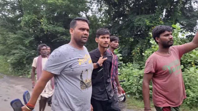 जग बाबा थान के समीप से पुलिस ने कर से 172 लीटर शराब की जप्त दो तस्कर गिरफ्तार