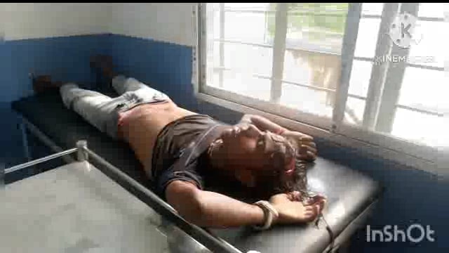 सूर्यगढ़ा -स्कूली छात्रों के द्वारा एक छात्र को मारपीट कर किया गया लहू लुहान सदर अस्पताल लखीसराय किया गया रेफर ।