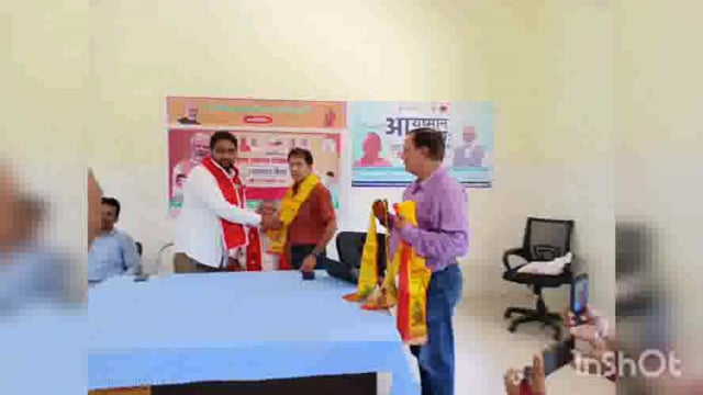 आयुष्मान कार्ड धारक को लिए बलदेव सामुदायिक स्वास्थ्य केंद्र पर लगाया गया आयुष्मान कार्ड कैंप कार्ड धारकों ने लिया लाभ