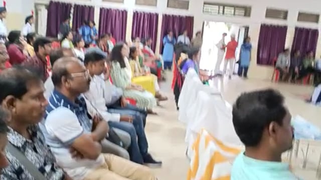  नवोदयबिद्यालय कटक संकुल की कला उत्सव फूलबानी में अनुष्ठित हुआ ।