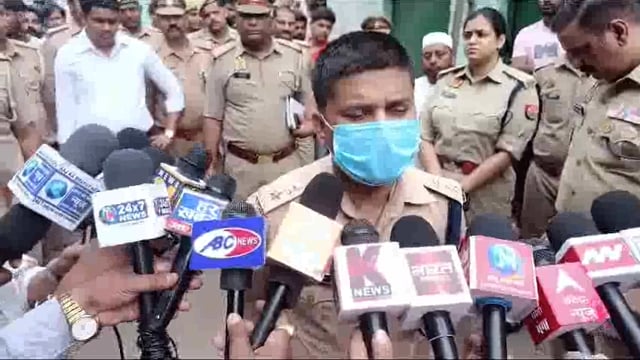 कानपुर। *आज दिनांक 26-09-2023 को थाना जूही क्षेत्रान्तर्गत बडे भाई ने छोटे भाई की गोली मारकर की हत्या की सूचना पर पुलिस 