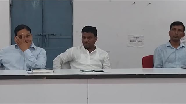 प्रखंड सभागार में प्रखंड प्रमुख की अध्यक्षता में पंचायती राज पदाधिकारी के द्वारा पंचायत समिति की बैठक आयोजित की गई