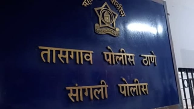 ,,तासगाव तालुक्यातील अंजनी गावातील पालक मळा येथील शेतातील विद्युत मोटर चोरीस