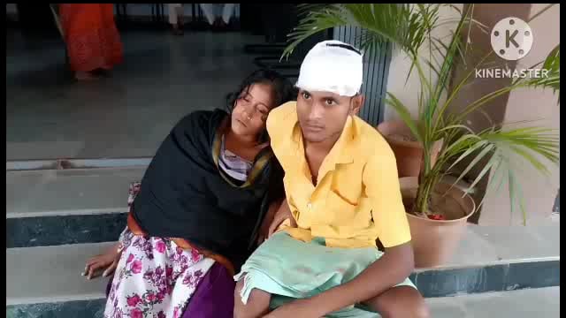 सूर्यगढ़ा -मारपीट में दो व्यक्ति जख्मी स्थानीय सामुदायिक स्वास्थ्य केंद्र सूरजगढ़ा में किया गया इलाज।