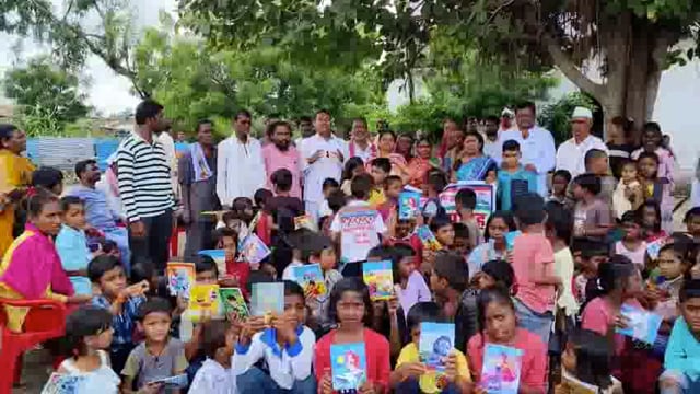 शाळा कंत्राटी निर्णया विरोधात बहुजन विकास अभियानाचा एल्गार आंदोलन