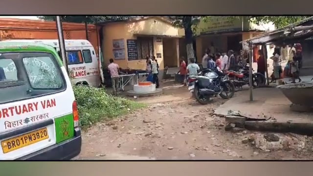 सिपाही भर्ती परीक्षा देकर लौट रहे युवक के बाइक की स्कॉर्पियो से आमने-सामने की टक्कर में युवक की मौत घटनास्थल पर हो गई